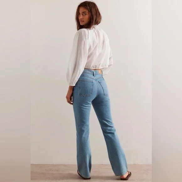 We The Free Xena High Rise Slim Straight Jeans - Picture 3 of 16